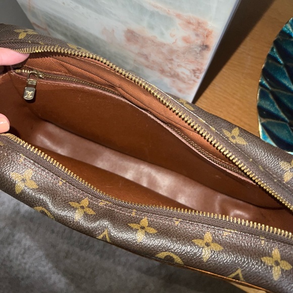 Louis Vuitton Monogram Canvas Trocadero Vintage Crossbody 27 Authentic - Picture 16 of 16